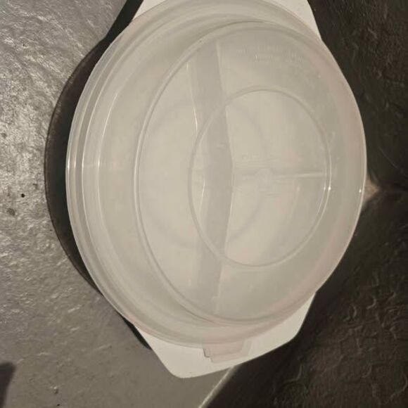 Nordicware Microwave 3 Section Container Bowl 9" x 7" - Picture 3 of 7